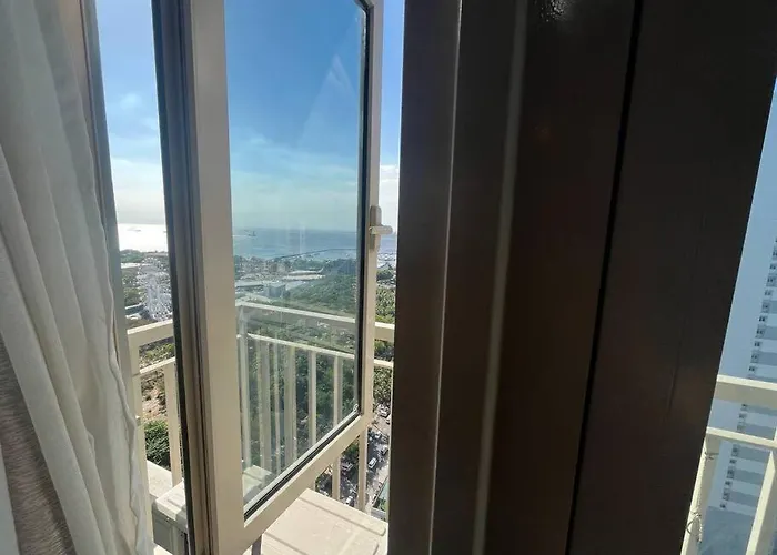 Coast Sea View Balcony Tv Wifi Near Moa 3146 * Manila