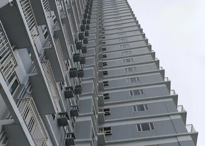 Coast Sea View Balcony Tv Wifi Near Moa 3146 Apartment Manila