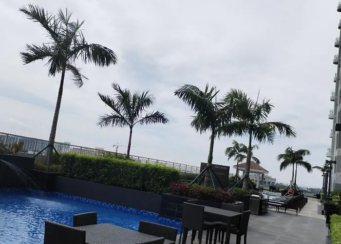 Coast Sea View Balcony Tv Wifi Near Moa 3146 * Manila
